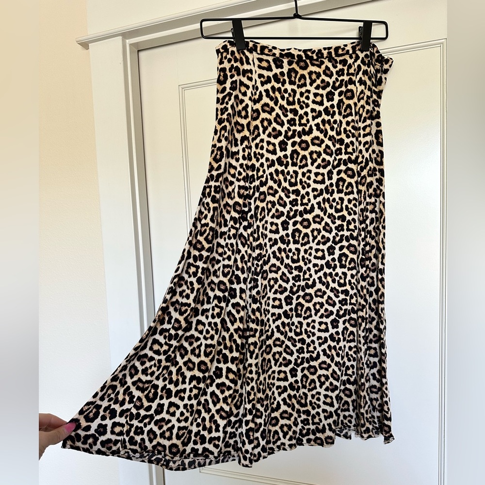 H&M Leopard Midi Skirt